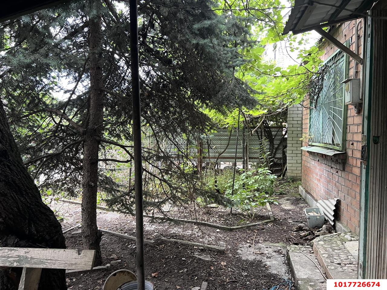 Фото №8: Дом <span class="whitespace-nowrap">169 м²</span> <span class="whitespace-nowrap">+ 4.53 сот.</span>, <span class="whitespace-nowrap">3 эт.</span> - № 7, мкр. Прикубанский внутригородской округ, ул. Железнодорожная, 2