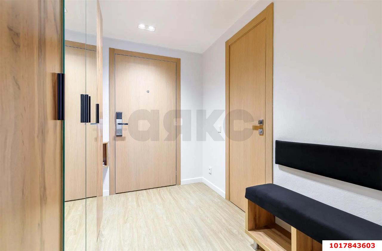 Фото №12: Апартаменты <span class="whitespace-nowrap">28 м²</span>, <span class="whitespace-nowrap">13/16 эт.</span> - Краснодар, Карасунский внутригородской округ, Хлопчато-бумажный Комбинат, мкр. жилой комплекс Гранд Пэлэс, ул. Уральская, 75/6