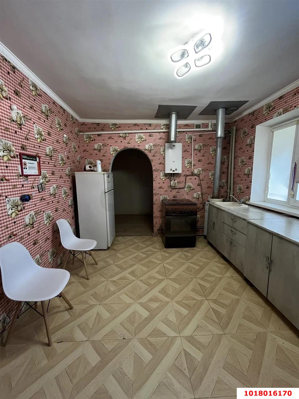 Фото №6: Дом <span class="whitespace-nowrap">42 м²</span> <span class="whitespace-nowrap">+ 4 сот.</span>, <span class="whitespace-nowrap">1 эт.</span> - Краснодар, Западный внутригородской округ, мкр. Фестивальный, ул. Аэродромная, 167