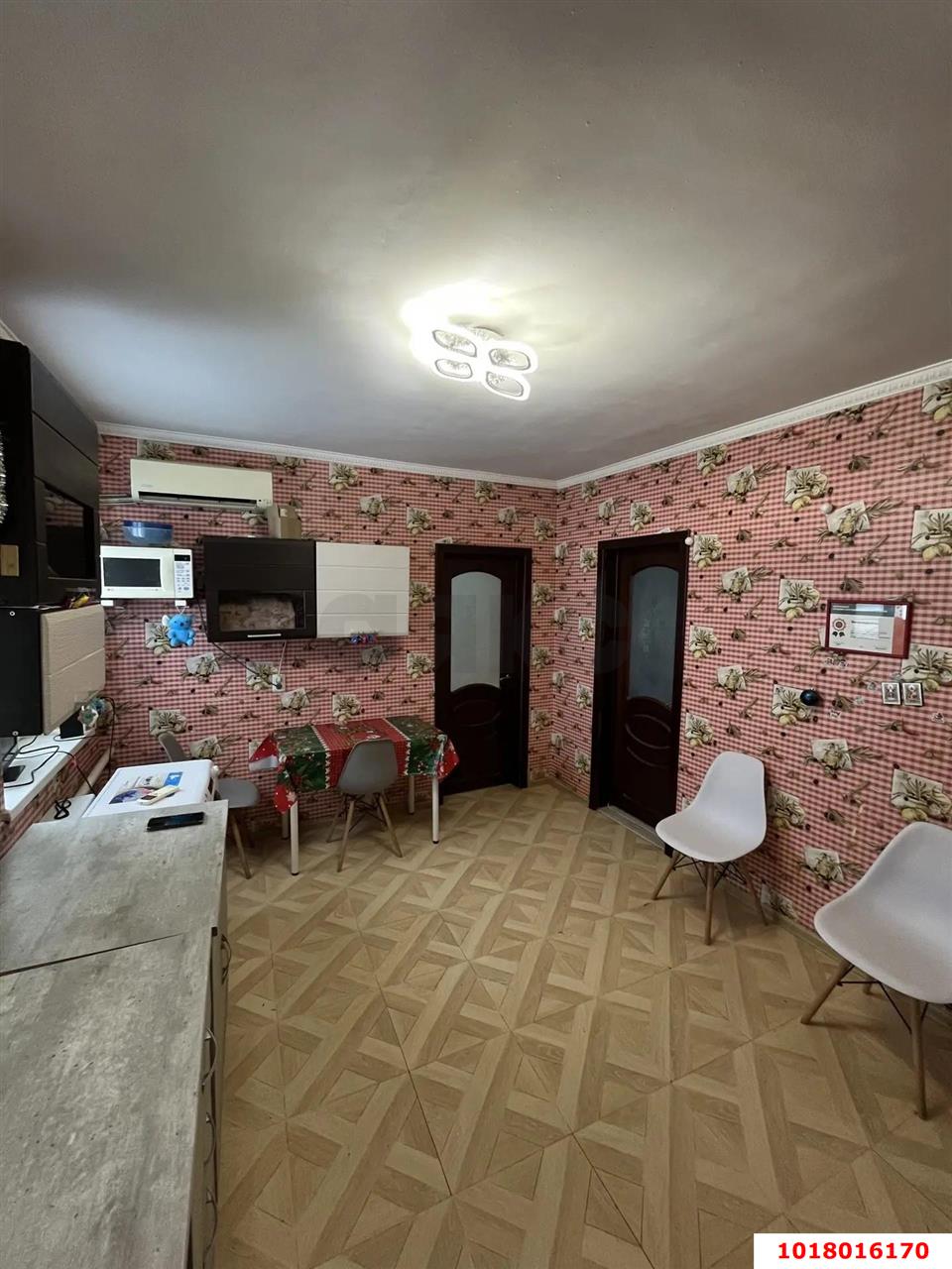 Фото №5: Дом <span class="whitespace-nowrap">42 м²</span> <span class="whitespace-nowrap">+ 4 сот.</span>, <span class="whitespace-nowrap">1 эт.</span> - Краснодар, Западный внутригородской округ, мкр. Фестивальный, ул. Аэродромная, 167