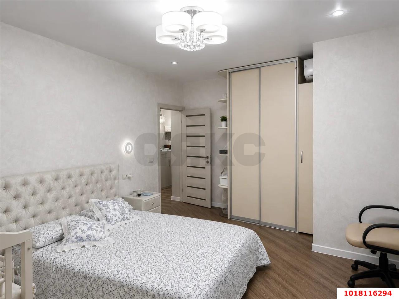 Фото №5: 2-комнатная квартира <span class="whitespace-nowrap">48 м²</span>, <span class="whitespace-nowrap">4/10 эт.</span> - Краснодар, Прикубанский внутригородской округ, Восточно-Кругликовский, мкр. ЖК Андерсен, ул. Героев-Разведчиков, 48