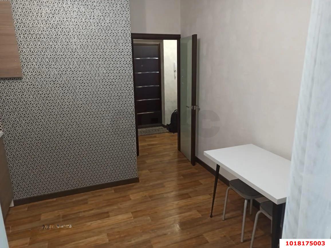 Фото №8: 1-комнатная квартира <span class="whitespace-nowrap">36 м²</span>, <span class="whitespace-nowrap">21/24 эт.</span> - Краснодар, Прикубанский внутригородской округ, мкр. 40 лет Победы, ул. имени 40-летия Победы, 60