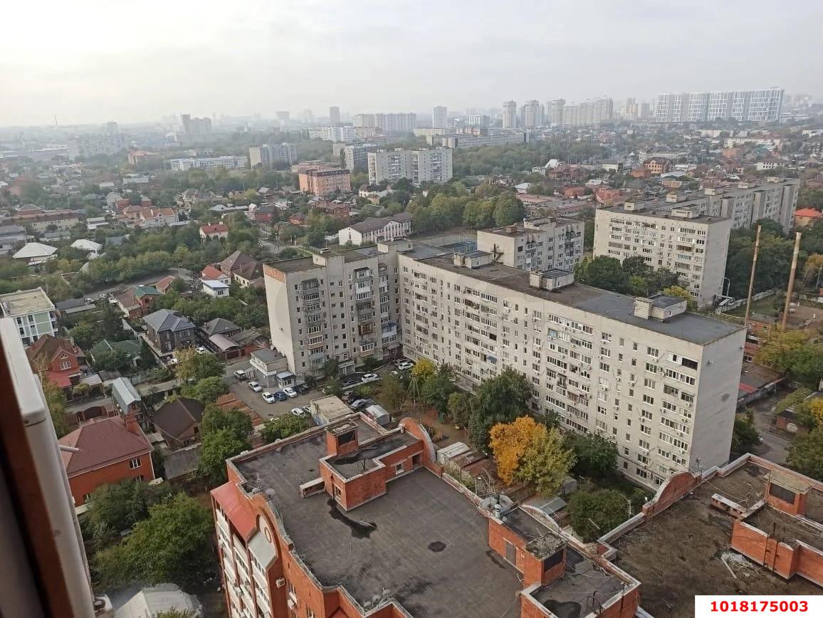 Фото №10: 1-комнатная квартира <span class="whitespace-nowrap">36 м²</span>, <span class="whitespace-nowrap">21/24 эт.</span> - Краснодар, Прикубанский внутригородской округ, мкр. 40 лет Победы, ул. имени 40-летия Победы, 60