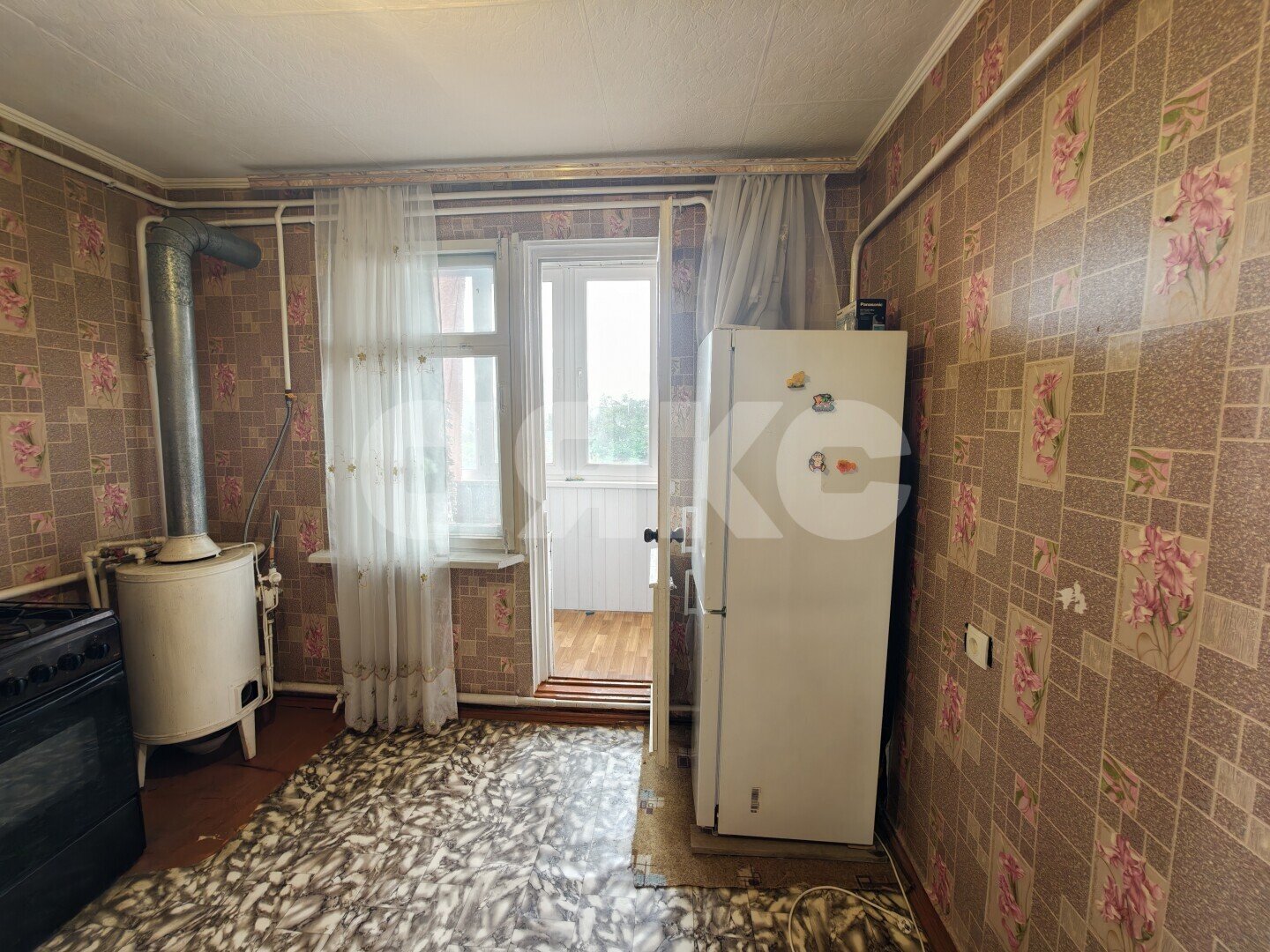 Фото №2: 1-комнатная квартира <span class="whitespace-nowrap">37 м²</span>, <span class="whitespace-nowrap">3/3 эт.</span> - Кореновск, мкр. 1-й квартал, ул. Фрунзе, 205
