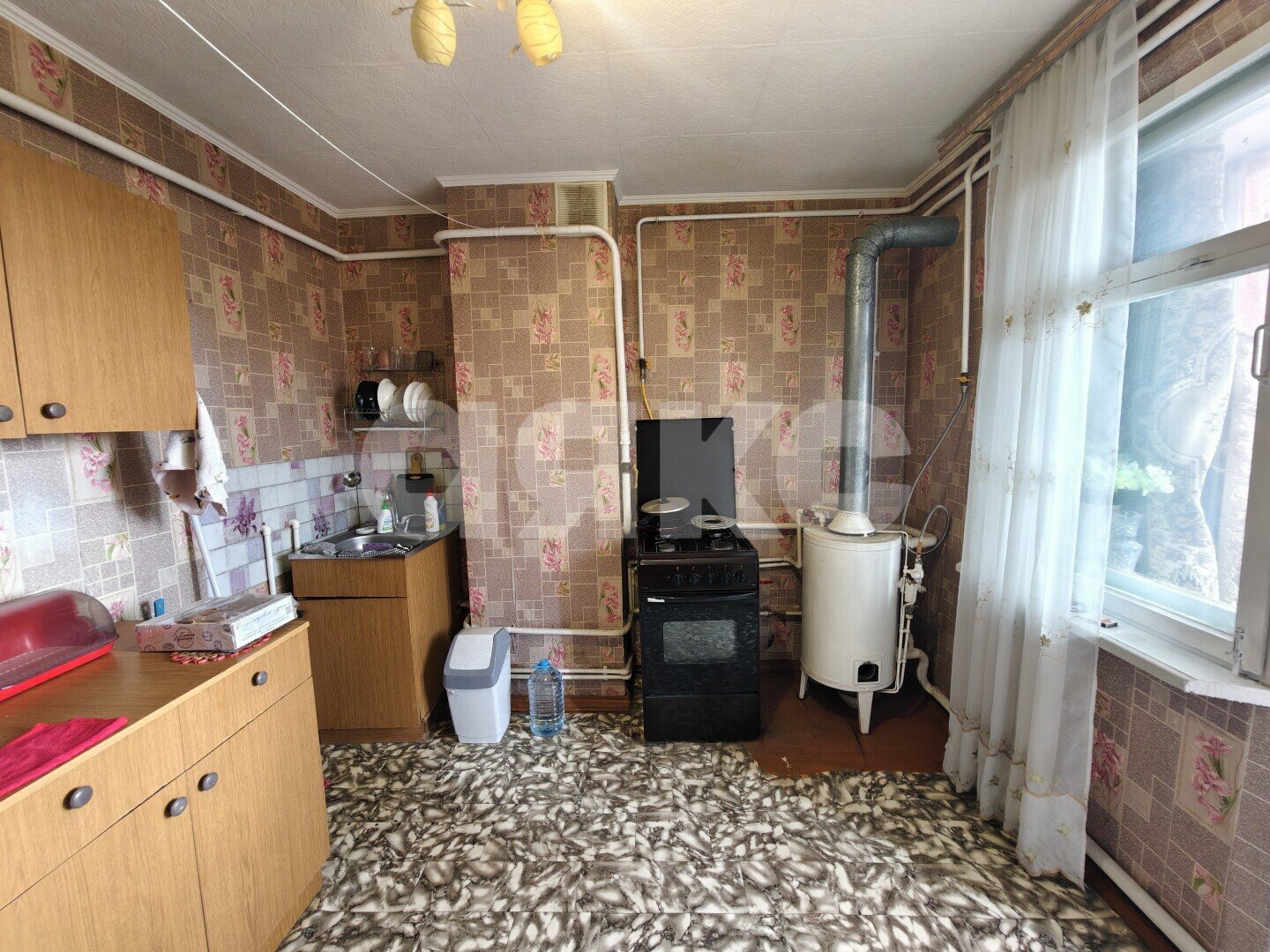 Фото №15: 1-комнатная квартира <span class="whitespace-nowrap">37 м²</span>, <span class="whitespace-nowrap">3/3 эт.</span> - Кореновск, мкр. 1-й квартал, ул. Фрунзе, 205
