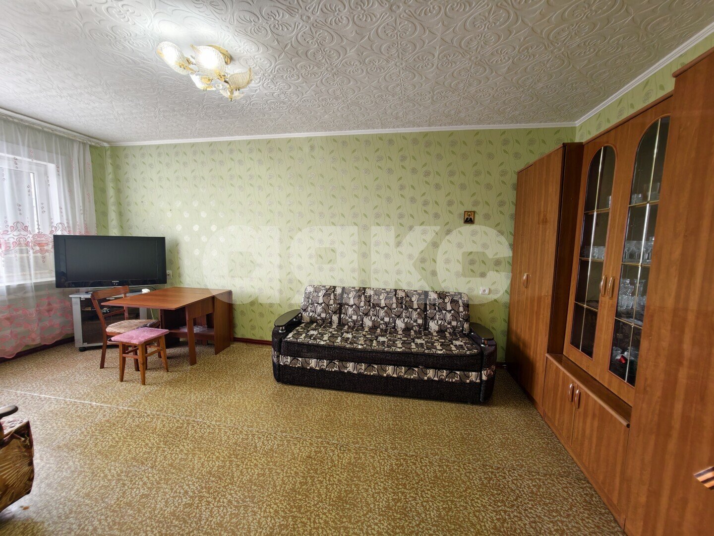 Фото №13: 1-комнатная квартира <span class="whitespace-nowrap">37 м²</span>, <span class="whitespace-nowrap">3/3 эт.</span> - Кореновск, мкр. 1-й квартал, ул. Фрунзе, 205