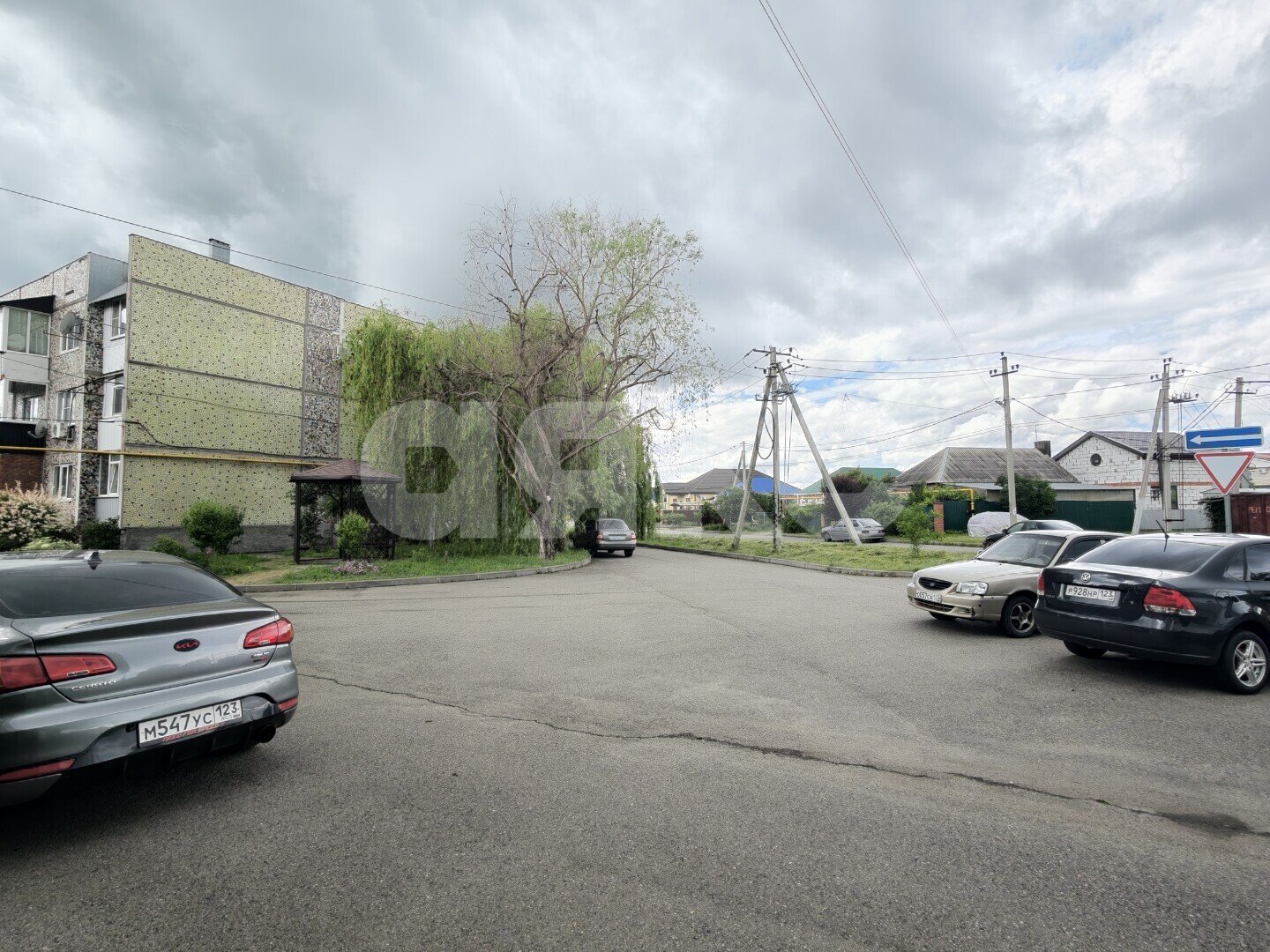 Фото №34: 1-комнатная квартира <span class="whitespace-nowrap">37 м²</span>, <span class="whitespace-nowrap">3/3 эт.</span> - Кореновск, мкр. 1-й квартал, ул. Фрунзе, 205