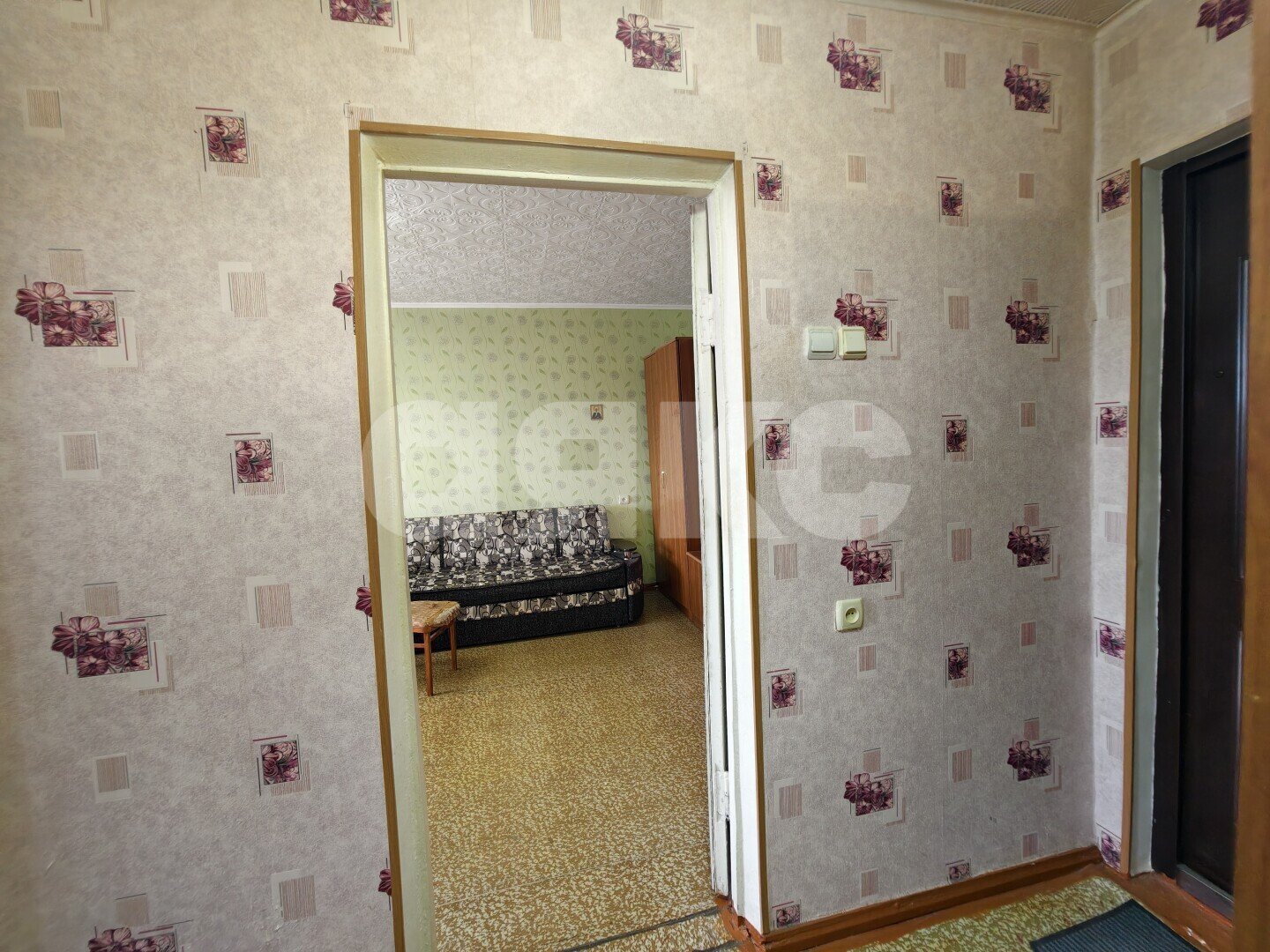 Фото №14: 1-комнатная квартира <span class="whitespace-nowrap">37 м²</span>, <span class="whitespace-nowrap">3/3 эт.</span> - Кореновск, мкр. 1-й квартал, ул. Фрунзе, 205