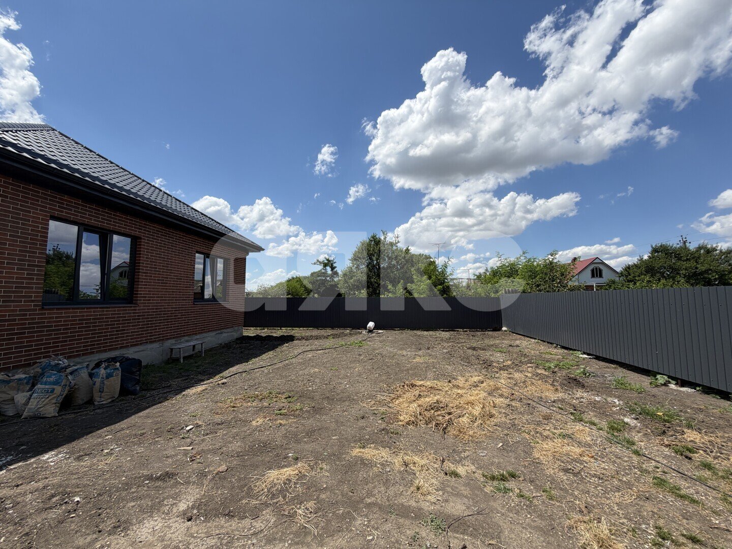 Фото №4: Дом <span class="whitespace-nowrap">96 м²</span> <span class="whitespace-nowrap">+ 4.5 сот.</span>, <span class="whitespace-nowrap">1 эт.</span> - Платнировская, ул. Карла Маркса