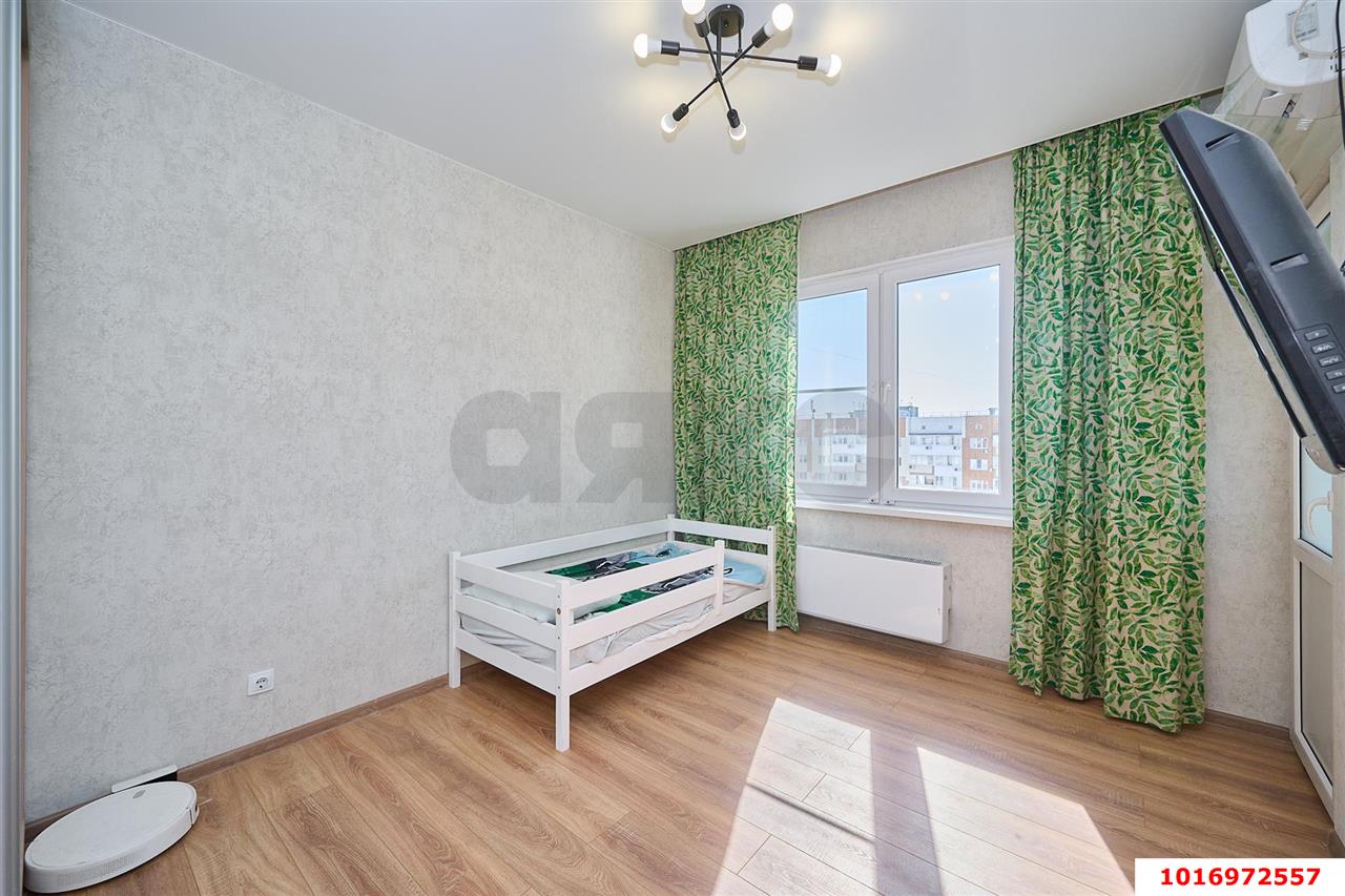 Фото №6: 1-комнатная квартира <span class="whitespace-nowrap">36 м²</span>, <span class="whitespace-nowrap">15/16 эт.</span> - Краснодар, Прикубанский внутригородской округ, ж/р Восточный, ул. Генерала Трошева, 11