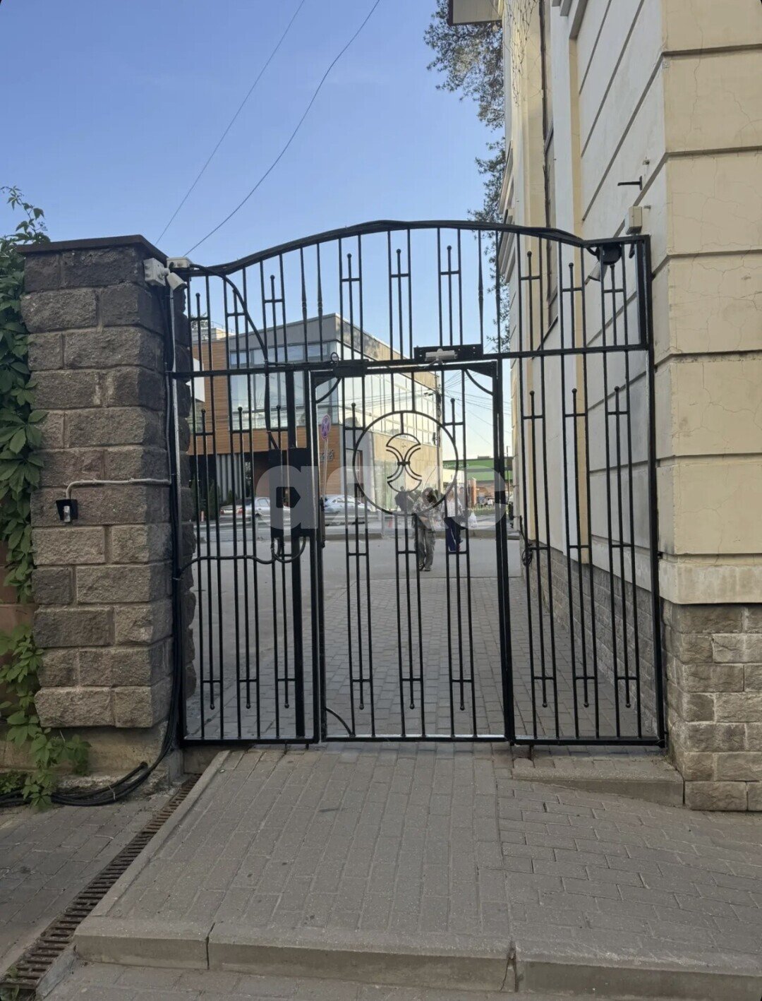 Фото №5: 1-комнатная квартира <span class="whitespace-nowrap">62 м²</span>, <span class="whitespace-nowrap">1/10 эт.</span> - Ильинское-Усово, мкр. жилой комплекс Усово Парк, пр-д Александра Невского, 3