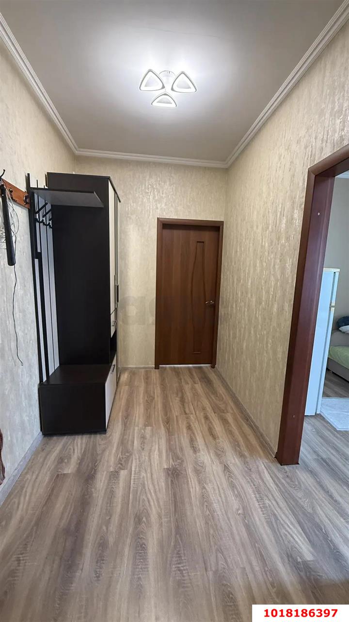 Фото №12: 1-комнатная квартира <span class="whitespace-nowrap">43 м²</span>, <span class="whitespace-nowrap">3/5 эт.</span> - Краснодар, Прикубанский внутригородской округ, мкр. Музыкальный, ул. имени Сергея Есенина, 112