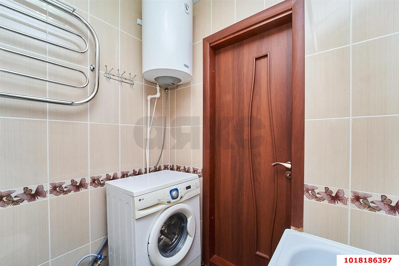 Фото №9: 1-комнатная квартира <span class="whitespace-nowrap">43 м²</span>, <span class="whitespace-nowrap">3/5 эт.</span> - Краснодар, Прикубанский внутригородской округ, мкр. Музыкальный, ул. имени Сергея Есенина, 112