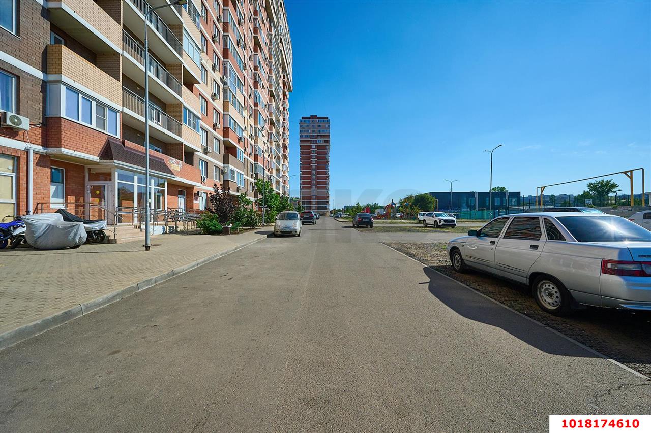 Фото №16: Студия <span class="whitespace-nowrap">22 м²</span>, <span class="whitespace-nowrap">5/19 эт.</span> - Краснодар, Прикубанский внутригородской округ, Калинино, Завод Радиоизмерительных Приборов, мкр. ЖК Акварели-2, ул. Тепличная, 62/1к5