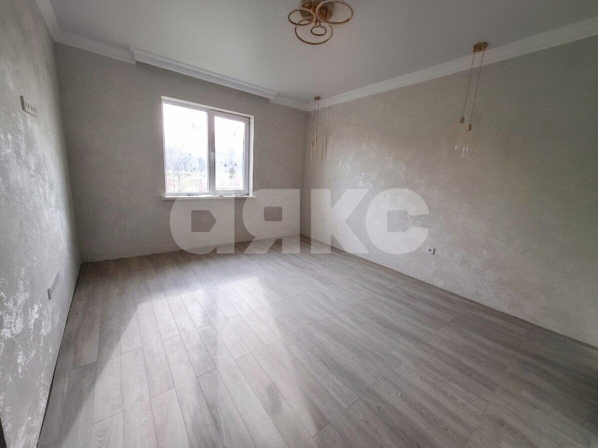 Фото №10: Дом <span class="whitespace-nowrap">121 м²</span> <span class="whitespace-nowrap">+ 8 сот.</span>, <span class="whitespace-nowrap">1 эт.</span> - Краснооктябрьский, ул. Удачная