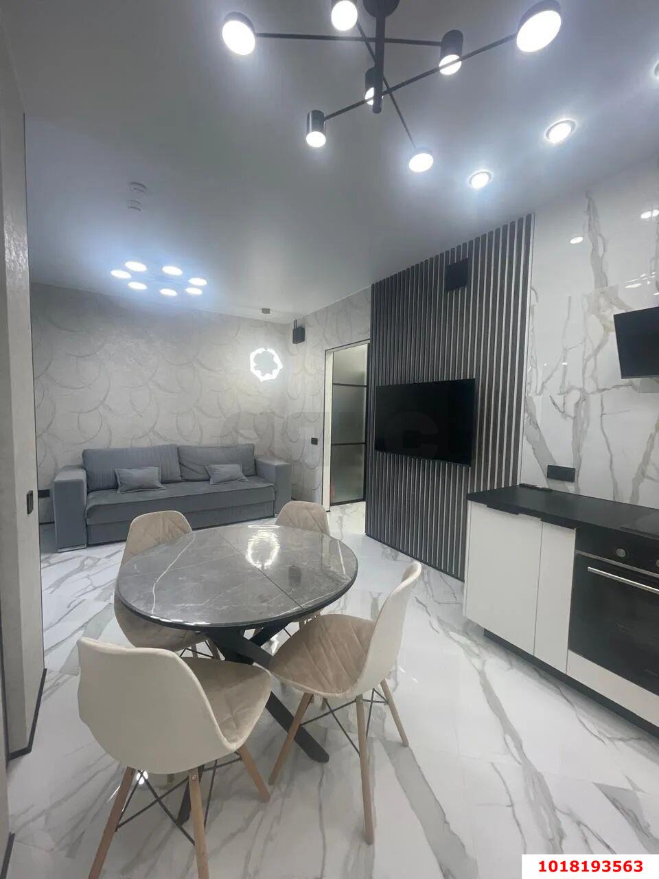 Фото №2: 2-комнатная квартира <span class="whitespace-nowrap">47 м²</span>, <span class="whitespace-nowrap">17/24 эт.</span> - Краснодар, Прикубанский внутригородской округ, мкр. Любимово, 2/1