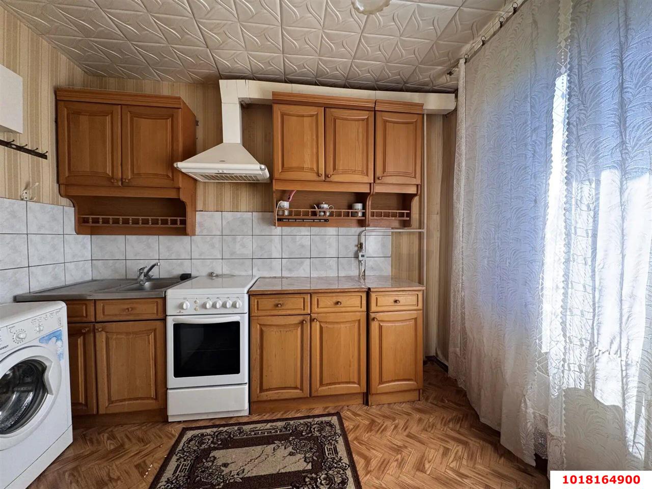 Фото №2: 1-комнатная квартира <span class="whitespace-nowrap">36 м²</span>, <span class="whitespace-nowrap">4/9 эт.</span> - Краснодар, Прикубанский внутригородской округ, Отделение № 1 совхоза Солнечный, мкр. Фестивальный, ул. Яна Полуяна, 4