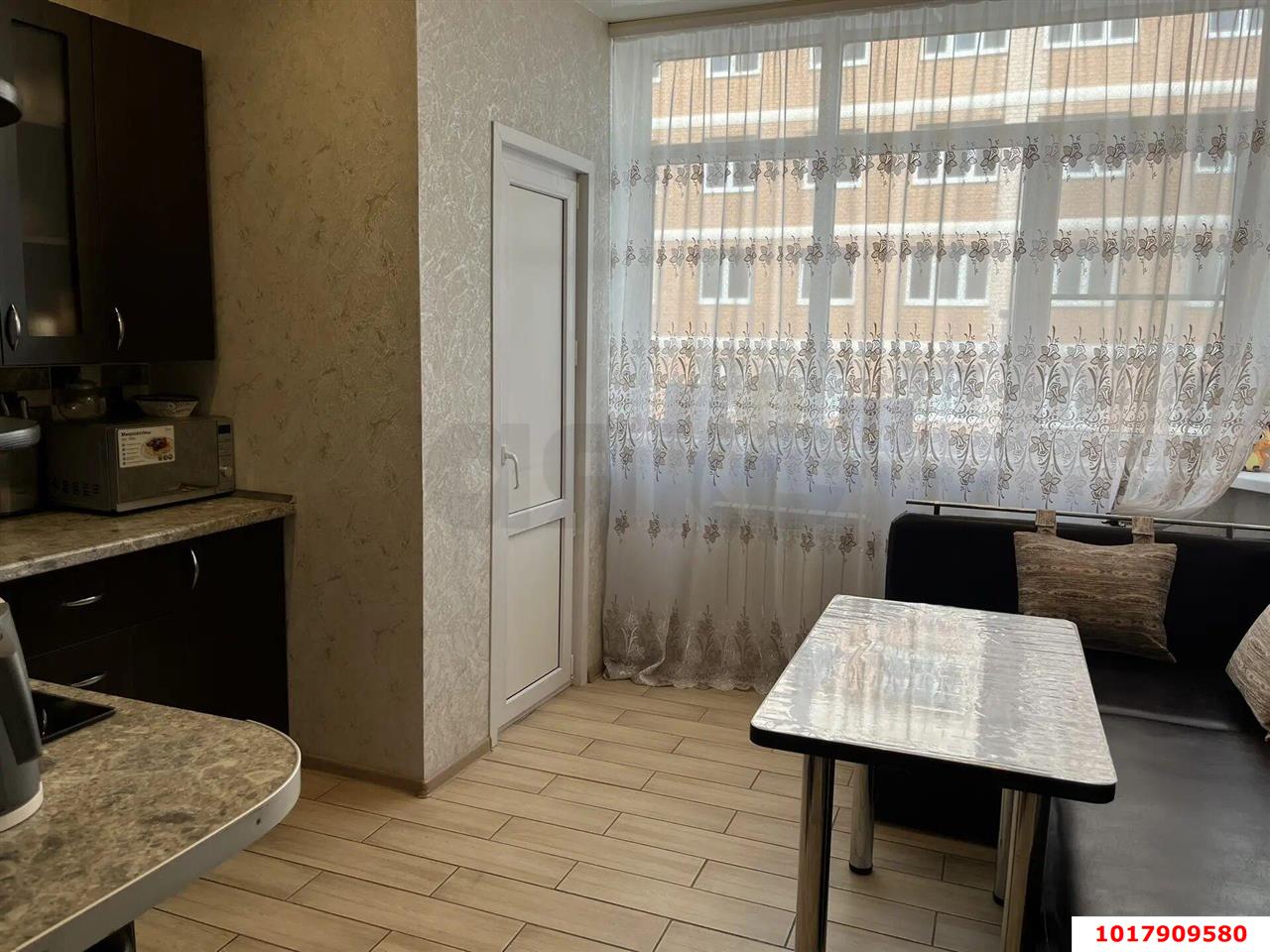 Фото №5: 2-комнатная квартира <span class="whitespace-nowrap">52 м²</span>, <span class="whitespace-nowrap">1/5 эт.</span> - Яблоновский, ул. Космическая, 88/2к12