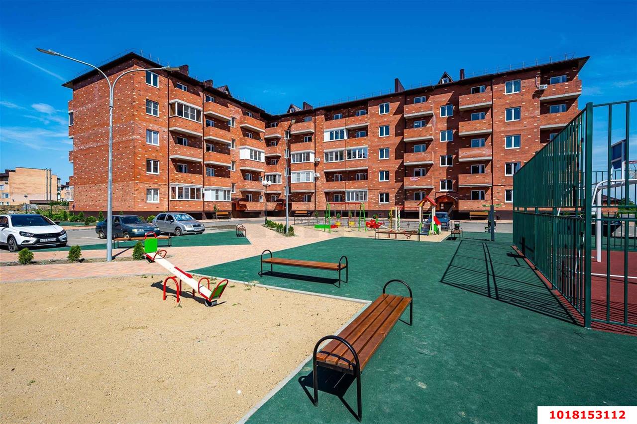 Фото №10: 1-комнатная квартира <span class="whitespace-nowrap">32 м²</span>, <span class="whitespace-nowrap">4/5 эт.</span> - Новая Адыгея, мкр. жилой комплекс Мега, ул. Бжегокайская, 90/5к2