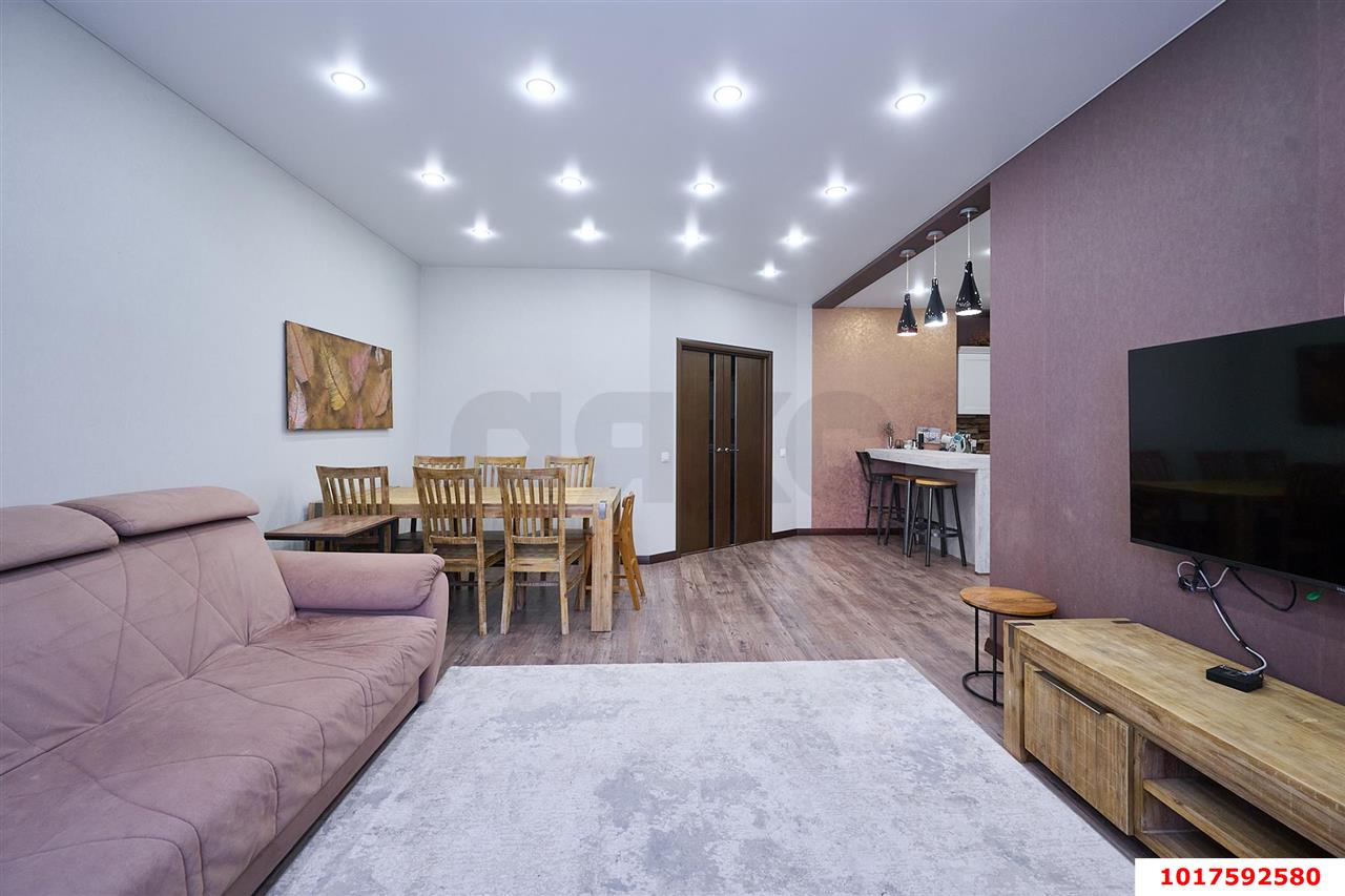 Фото №8: 3-комнатная квартира <span class="whitespace-nowrap">104 м²</span>, <span class="whitespace-nowrap">5/17 эт.</span> - Краснодар, Прикубанский внутригородской округ, 40 лет Победы, мкр. жилой комплекс Симфония, ул. Российская, 72/4