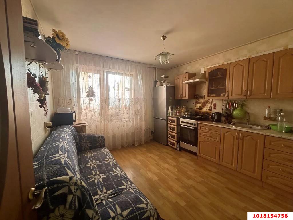 Фото №5: 1-комнатная квартира <span class="whitespace-nowrap">41 м²</span>, <span class="whitespace-nowrap">15/16 эт.</span> - Краснодар, Прикубанский внутригородской округ, мкр. Микрохирургии глаза, ул. Академика Лукьяненко, 34