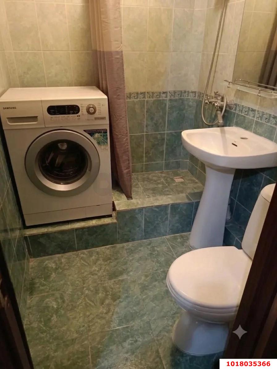Фото №5: 1-комнатная квартира <span class="whitespace-nowrap">34 м²</span>, <span class="whitespace-nowrap">2/5 эт.</span> - Краснодар, Центральный внутригородской округ, мкр. Черёмушки, пр-д 1-й Вишнёвый, 5