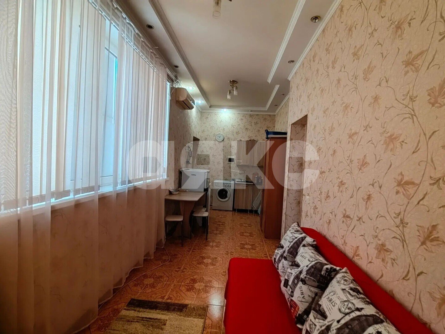 Фото №2: Коммерция <span class="whitespace-nowrap">15 м²</span>, <span class="whitespace-nowrap">1/9 эт.</span> - Анапа, мкр. ЖК Крымский Вал, ул. Крымская, 272