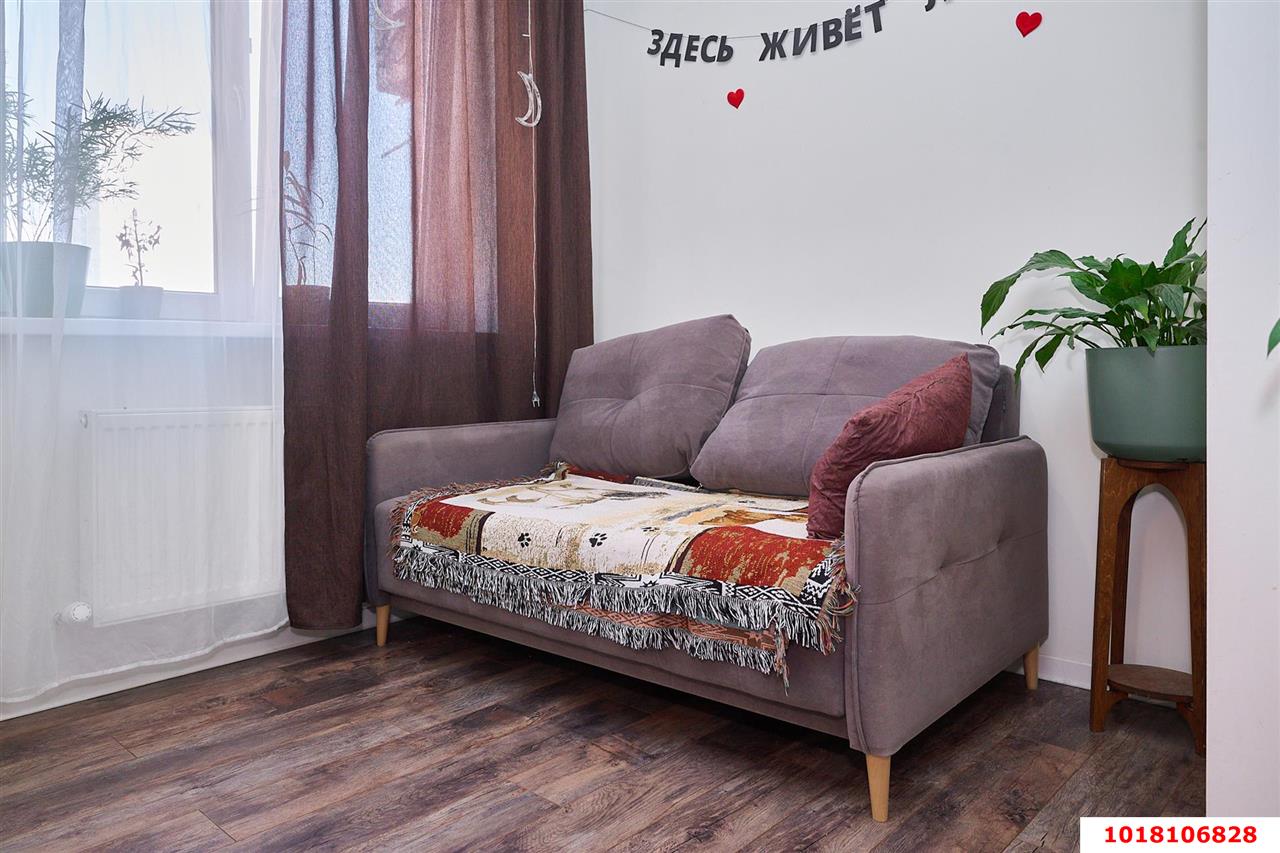 Фото №4: Студия <span class="whitespace-nowrap">30 м²</span>, <span class="whitespace-nowrap">8/24 эт.</span> - Краснодар, Прикубанский внутригородской округ, мкр. ЖК Губернский, ул. им. Героя Яцкова И.В., 9к1