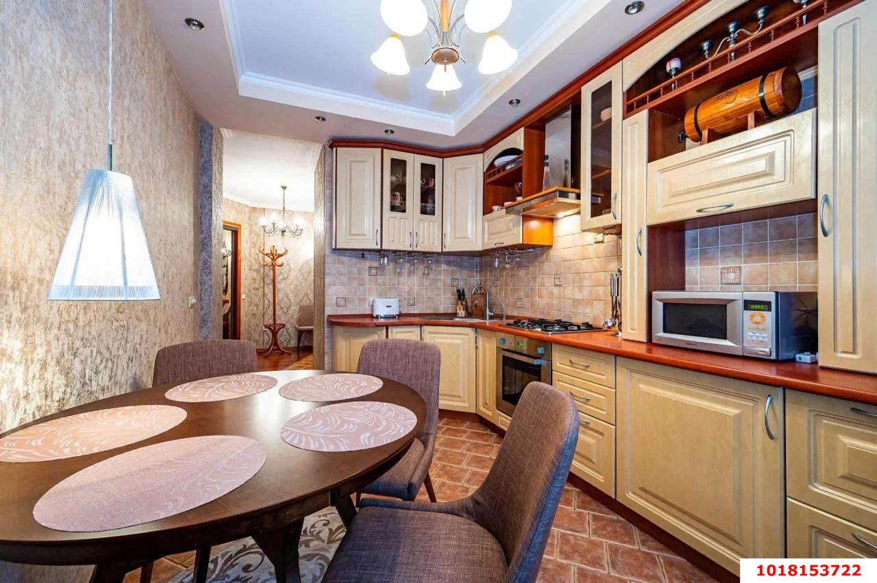 Фото №4: 2-комнатная квартира <span class="whitespace-nowrap">71 м²</span>, <span class="whitespace-nowrap">1/9 эт.</span> - Краснодар, Западный внутригородской округ, мкр. Фестивальный, ул. Гаражная, 81/2