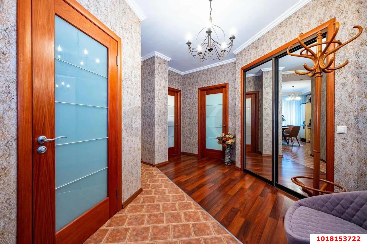Фото №10: 2-комнатная квартира <span class="whitespace-nowrap">71 м²</span>, <span class="whitespace-nowrap">1/9 эт.</span> - Краснодар, Западный внутригородской округ, мкр. Фестивальный, ул. Гаражная, 81/2
