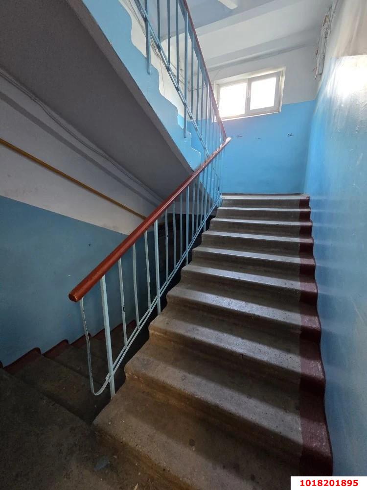 Фото №11: 2-комнатная квартира <span class="whitespace-nowrap">48 м²</span>, <span class="whitespace-nowrap">5/5 эт.</span> - Краснодар, Карасунский внутригородской округ, мкр. Гидростроителей, ул. имени В.Н. Мачуги, 80/1
