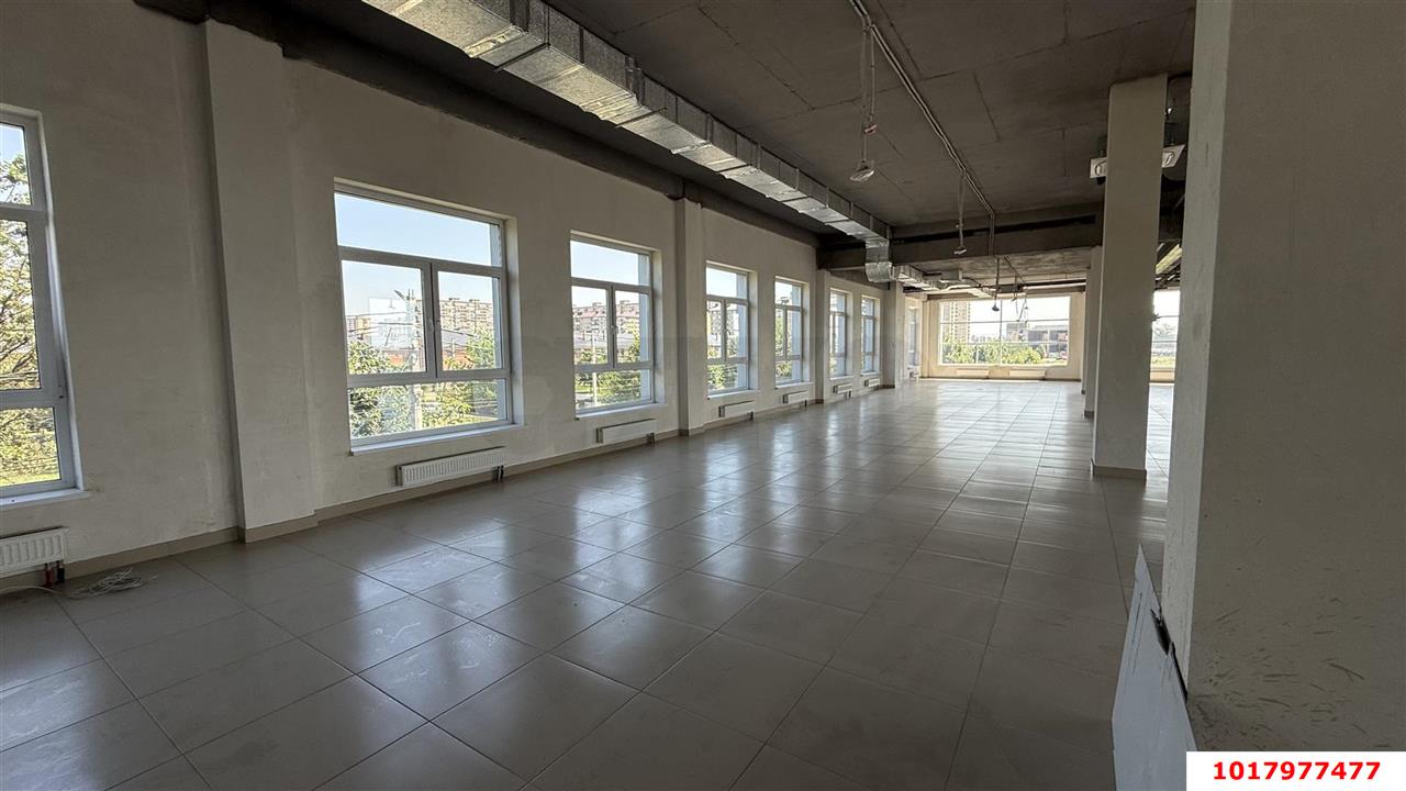 Фото №6: Торговое помещение <span class="whitespace-nowrap">1100 м²</span>, <span class="whitespace-nowrap">1/3 эт.</span> - Краснодар, Прикубанский внутригородской округ, мкр. КП Николино Парк, ул. Сталинградская, 1
