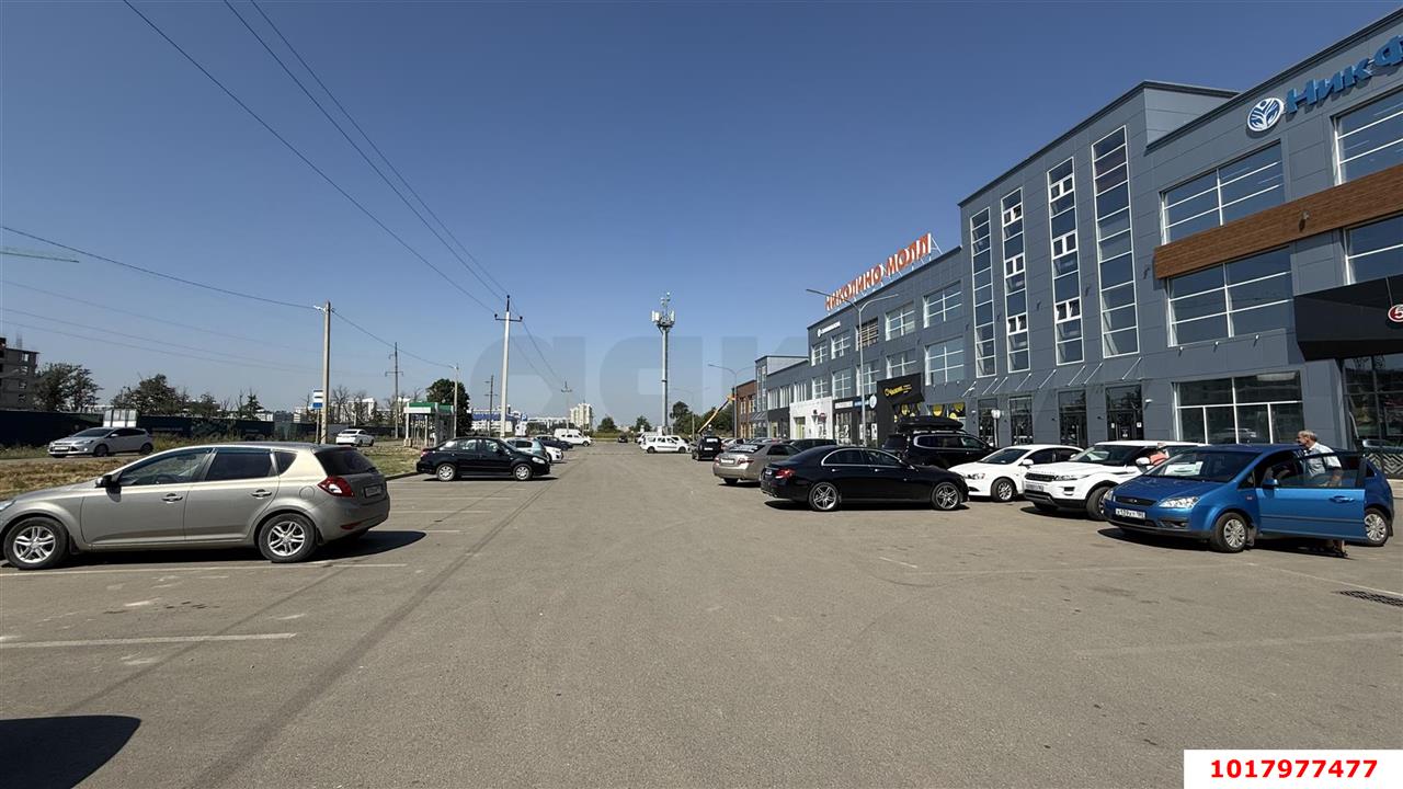 Фото №3: Торговое помещение <span class="whitespace-nowrap">1100 м²</span>, <span class="whitespace-nowrap">1/3 эт.</span> - Краснодар, Прикубанский внутригородской округ, мкр. КП Николино Парк, ул. Сталинградская, 1