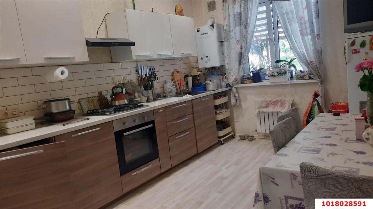 Фото №5: Дом <span class="whitespace-nowrap">99 м²</span> <span class="whitespace-nowrap">+ 9 сот.</span>, <span class="whitespace-nowrap">1 эт.</span> - Динская, мкр. Солнечный, ул. Тенистая, 38