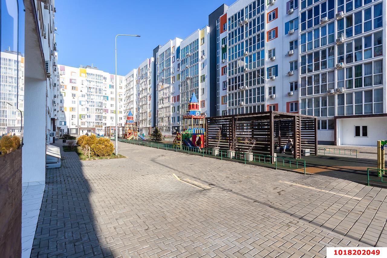 Фото №10: 1-комнатная квартира <span class="whitespace-nowrap">36 м²</span>, <span class="whitespace-nowrap">6/7 эт.</span> - Краснодар, Прикубанский внутригородской округ, мкр. жилой комплекс Южане, ул. Даниила Смоляна, 78