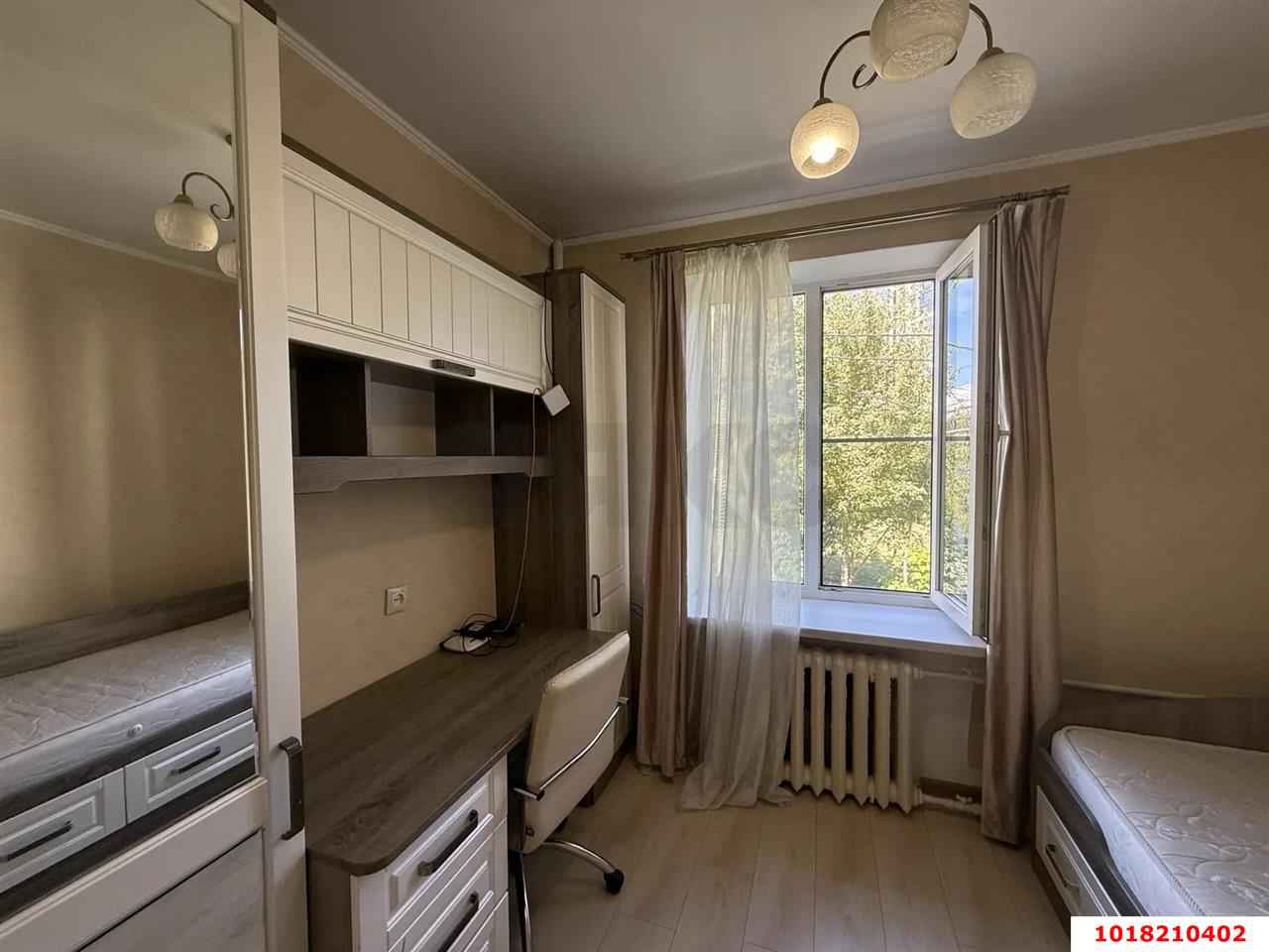 Фото №4: 2-комнатная квартира <span class="whitespace-nowrap">39 м²</span>, <span class="whitespace-nowrap">2/2 эт.</span> - Краснодар, мкр. Западный внутригородской округ, ул. Красная, 165/2