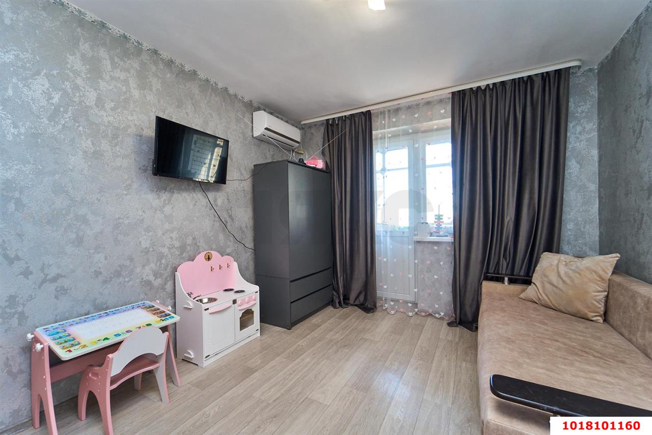 Фото №9: 2-комнатная квартира <span class="whitespace-nowrap">57 м²</span>, <span class="whitespace-nowrap">13/14 эт.</span> - Краснодар, Западный внутригородской округ, мкр. Юбилейный, пр-кт Чекистов, 1