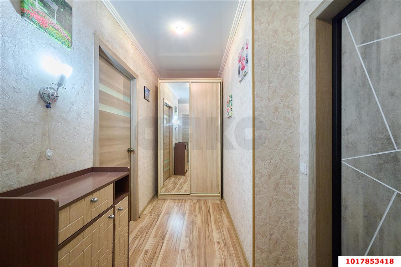 Фото №8: 1-комнатная квартира <span class="whitespace-nowrap">43 м²</span>, <span class="whitespace-nowrap">6/17 эт.</span> - Краснодар, Прикубанский внутригородской округ, Музыкальный, ЖК Времена Года, мкр. имени Петра Метальникова, ул. Петра Метальникова, 5к1