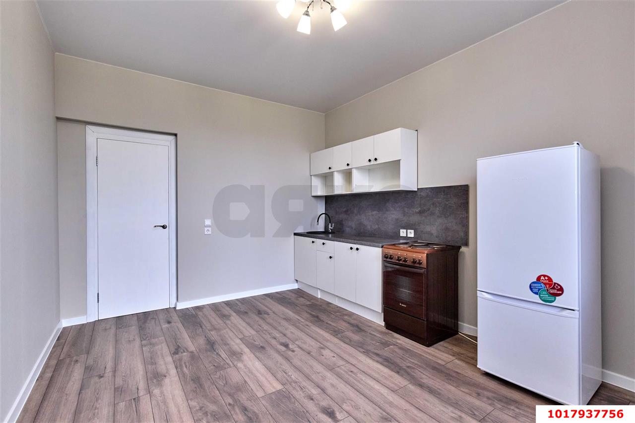 Фото №3: 1-комнатная квартира <span class="whitespace-nowrap">53 м²</span>, <span class="whitespace-nowrap">3/16 эт.</span> - Краснодар, Западный внутригородской округ, Горогороды, ЖК Береговая-2, мкр. Центральный, ул. Береговая, 2к1