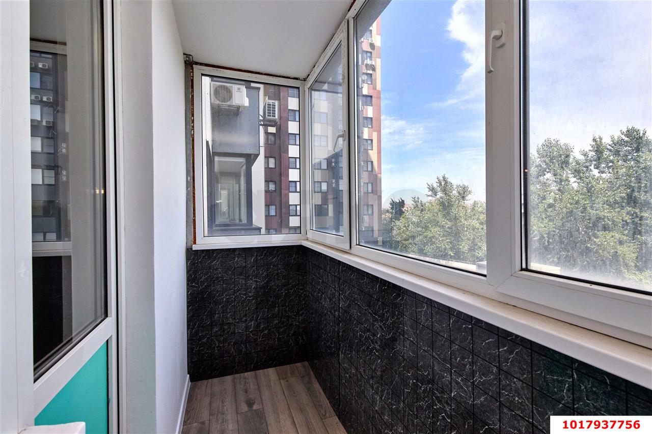 Фото №9: 1-комнатная квартира <span class="whitespace-nowrap">53 м²</span>, <span class="whitespace-nowrap">3/16 эт.</span> - Краснодар, Западный внутригородской округ, Горогороды, ЖК Береговая-2, мкр. Центральный, ул. Береговая, 2к1