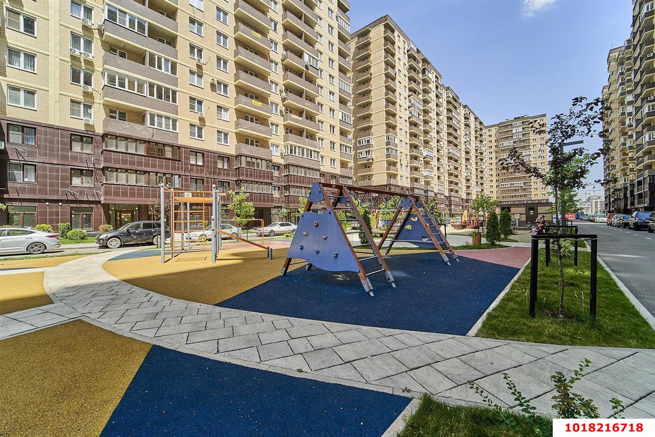 Фото №6: 2-комнатная квартира <span class="whitespace-nowrap">54 м²</span>, <span class="whitespace-nowrap">16/16 эт.</span> - Краснодар, Прикубанский внутригородской округ, мкр. жилой комплекс Ракурс, ул. имени Героя Ростовского, 8к6