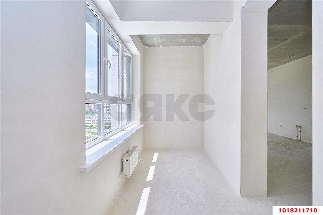 Фото №9: 3-комнатная квартира <span class="whitespace-nowrap">113 м²</span>, <span class="whitespace-nowrap">14/18 эт.</span> - Краснодар, Прикубанский внутригородской округ, мкр. культурный квартал Эрмитаж, ул. имени Мурата Ахеджака, 20к1