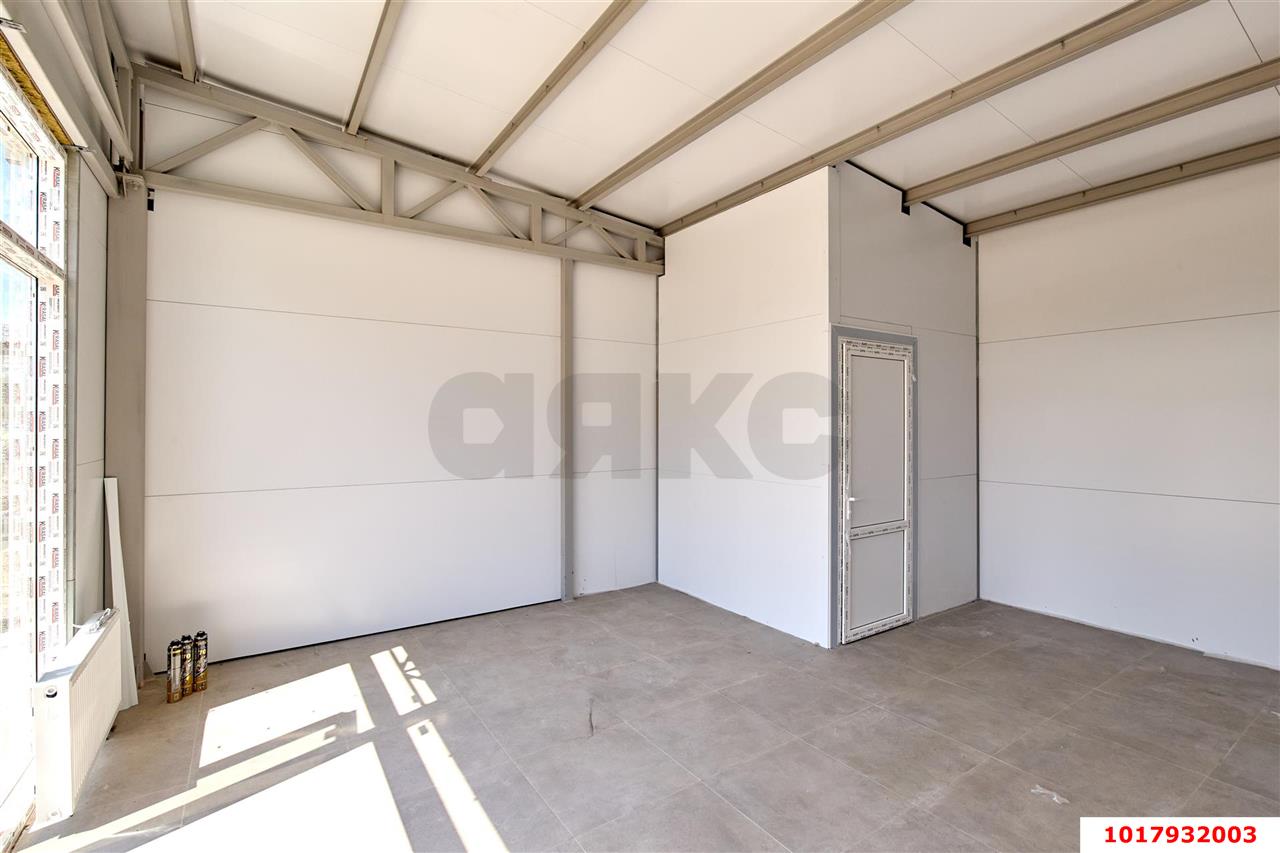 Фото №4: Торговое помещение <span class="whitespace-nowrap">236 м²</span>, <span class="whitespace-nowrap">1/1 эт.</span> - Краснодар, мкр. Карасунский внутригородской округ, ул. имени Мецената Лю Трахова, 14/1