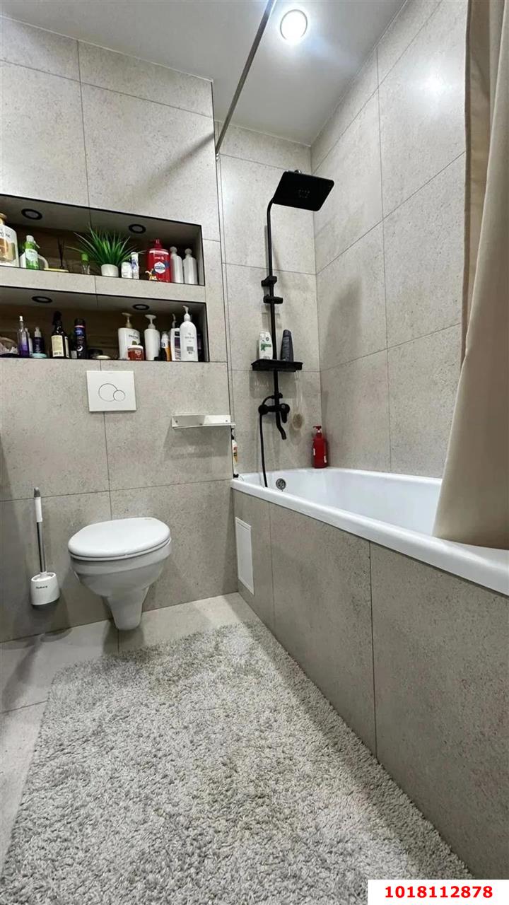 Фото №9: 1-комнатная квартира <span class="whitespace-nowrap">37 м²</span>, <span class="whitespace-nowrap">13/17 эт.</span> - Краснодар, Прикубанский внутригородской округ, Россинского, мкр. жилой комплекс Символ, ул. Командорская, 9/1