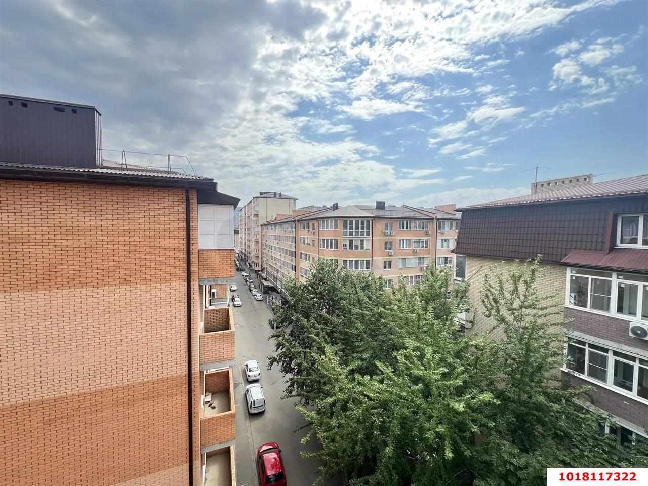 Фото №12: 1-комнатная квартира <span class="whitespace-nowrap">38 м²</span>, <span class="whitespace-nowrap">6/6 эт.</span> - Краснодар, Прикубанский внутригородской округ, ЖК Лучезарный, мкр. Музыкальный, ул. имени Сергея Есенина, 151