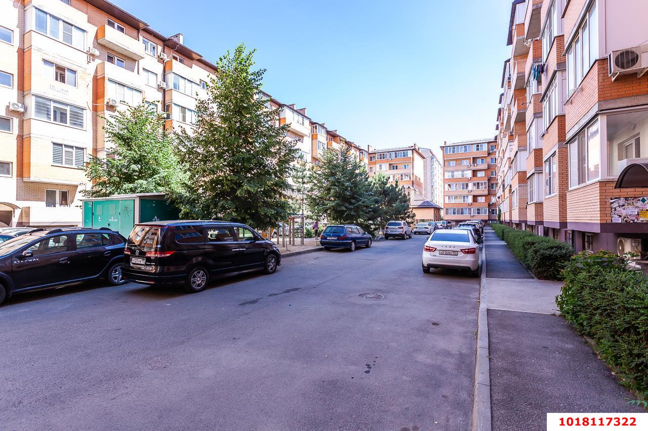 Фото №10: 1-комнатная квартира <span class="whitespace-nowrap">38 м²</span>, <span class="whitespace-nowrap">6/6 эт.</span> - Краснодар, Прикубанский внутригородской округ, ЖК Лучезарный, мкр. Музыкальный, ул. имени Сергея Есенина, 151