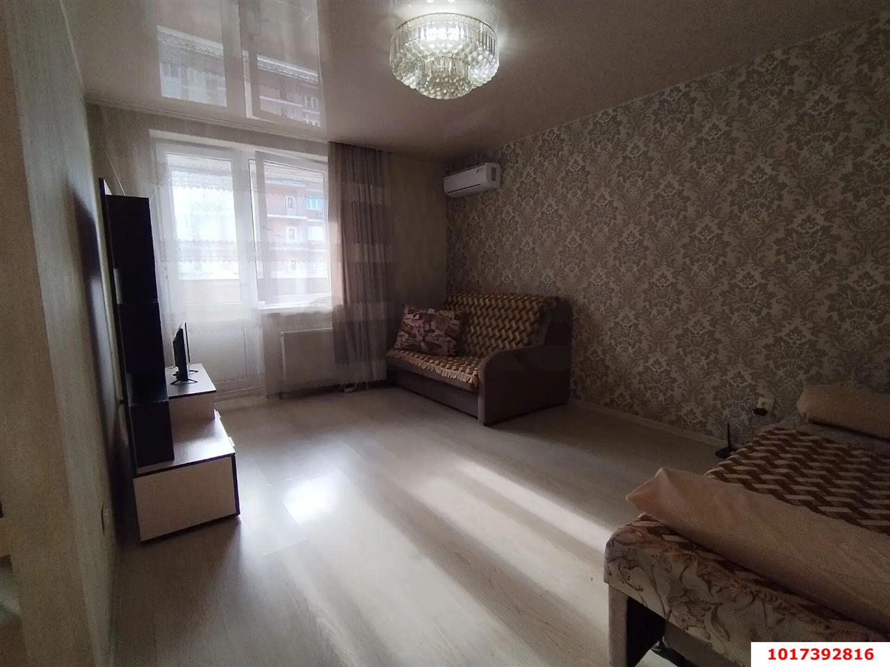Фото №6: 1-комнатная квартира <span class="whitespace-nowrap">32 м²</span>, <span class="whitespace-nowrap">13/18 эт.</span> - Краснодар, Прикубанский внутригородской округ, Музыкальный, ЖК Времена Года, мкр. имени Петра Метальникова, ул. Петра Метальникова, 5к3