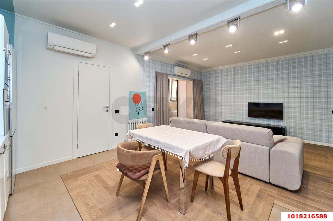 Фото №7: 1-комнатная квартира <span class="whitespace-nowrap">58 м²</span>, <span class="whitespace-nowrap">12/17 эт.</span> - Краснодар, Прикубанский внутригородской округ, ЖК Валентина, мкр. 9-й километр, ул. Циолковского, 9