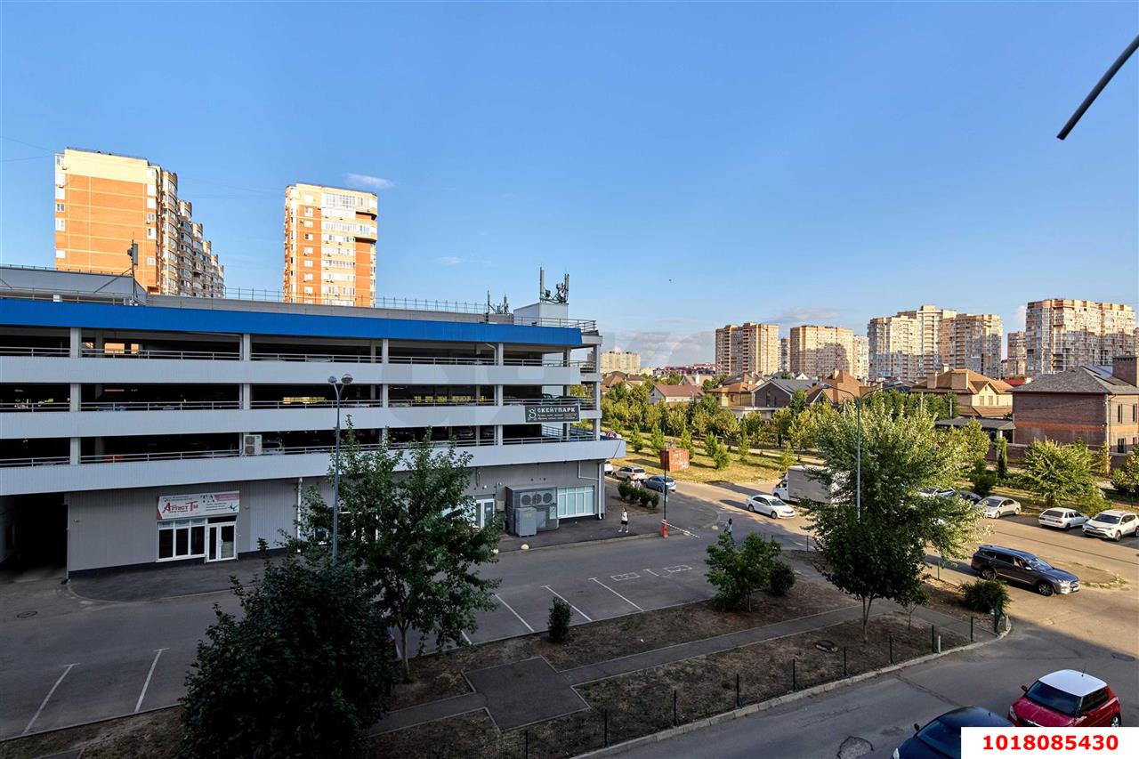 Фото №10: 2-комнатная квартира <span class="whitespace-nowrap">63 м²</span>, <span class="whitespace-nowrap">4/13 эт.</span> - Краснодар, Прикубанский внутригородской округ, Фестивальный, мкр. Солнечный, ул. имени Симиренко, 45