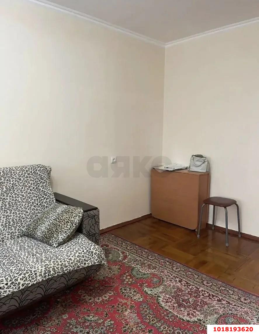 Фото №6: 2-комнатная квартира <span class="whitespace-nowrap">44 м²</span>, <span class="whitespace-nowrap">4/5 эт.</span> - Краснодар, Западный внутригородской округ, мкр. Горгаз, ул. Станкостроительная, 20
